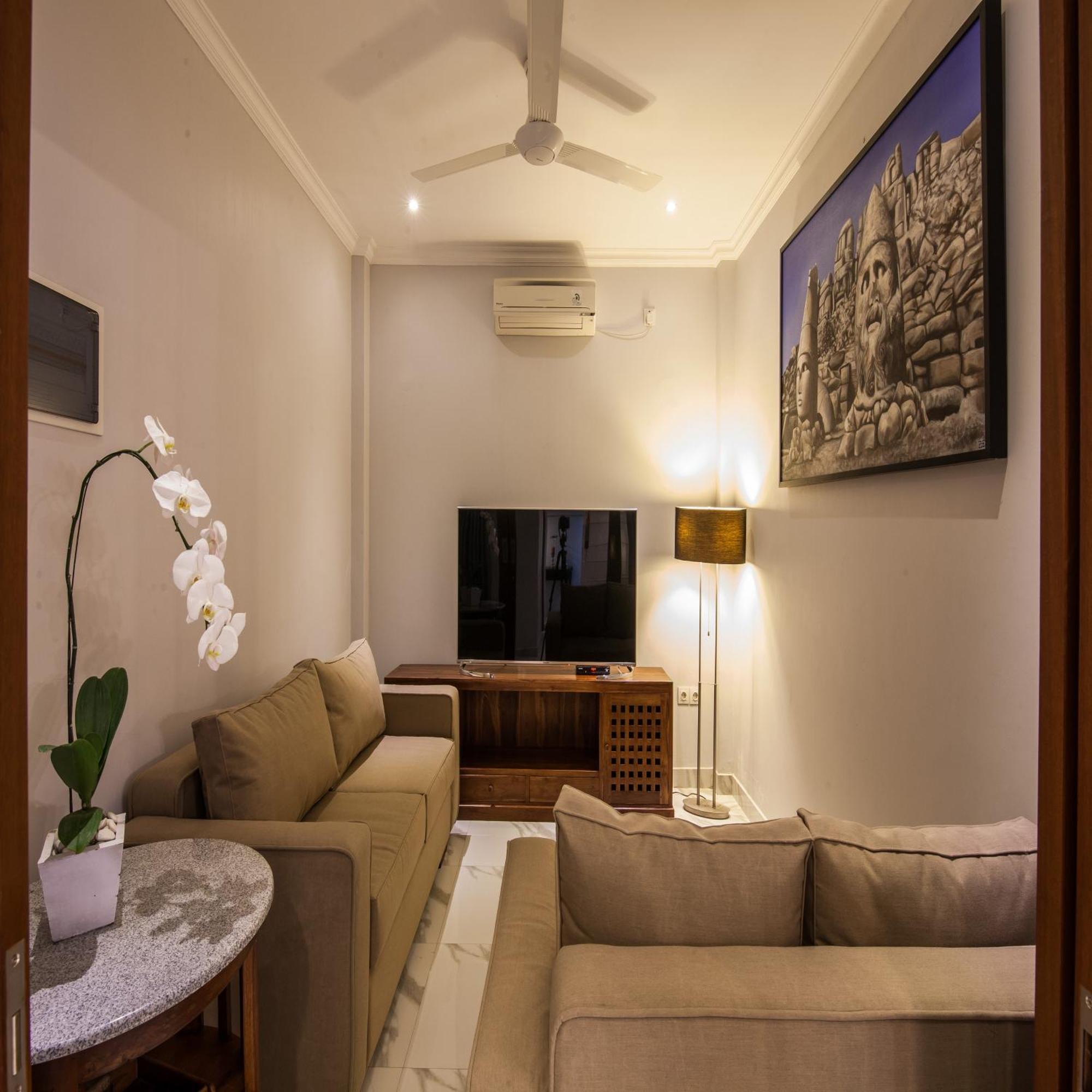 The Lavana Batavia Residence Umalas Семиняк Екстериор снимка