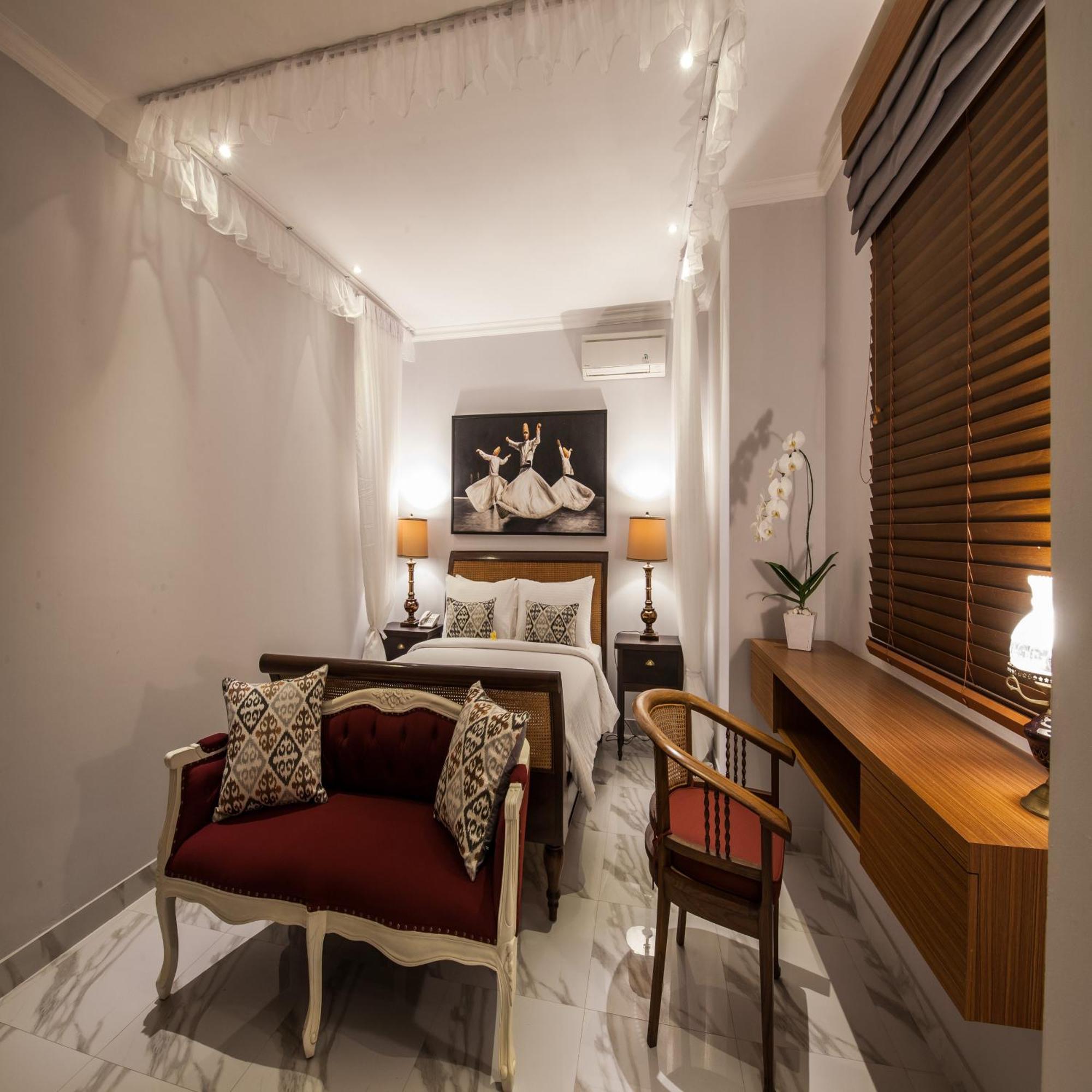 The Lavana Batavia Residence Umalas Семиняк Екстериор снимка