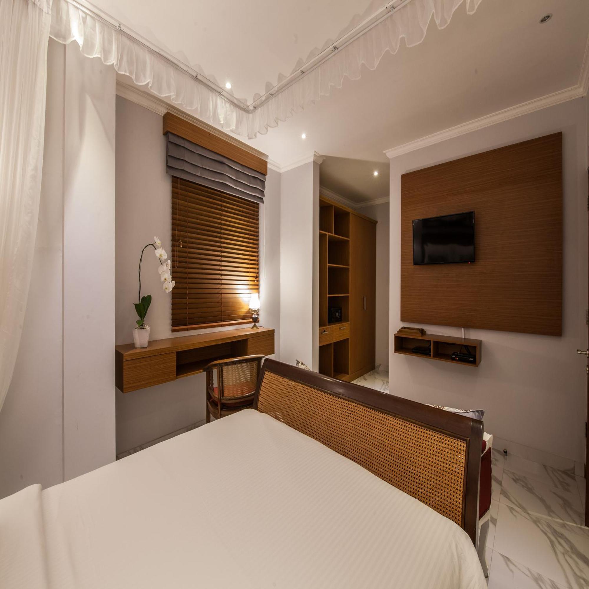 The Lavana Batavia Residence Umalas Семиняк Екстериор снимка