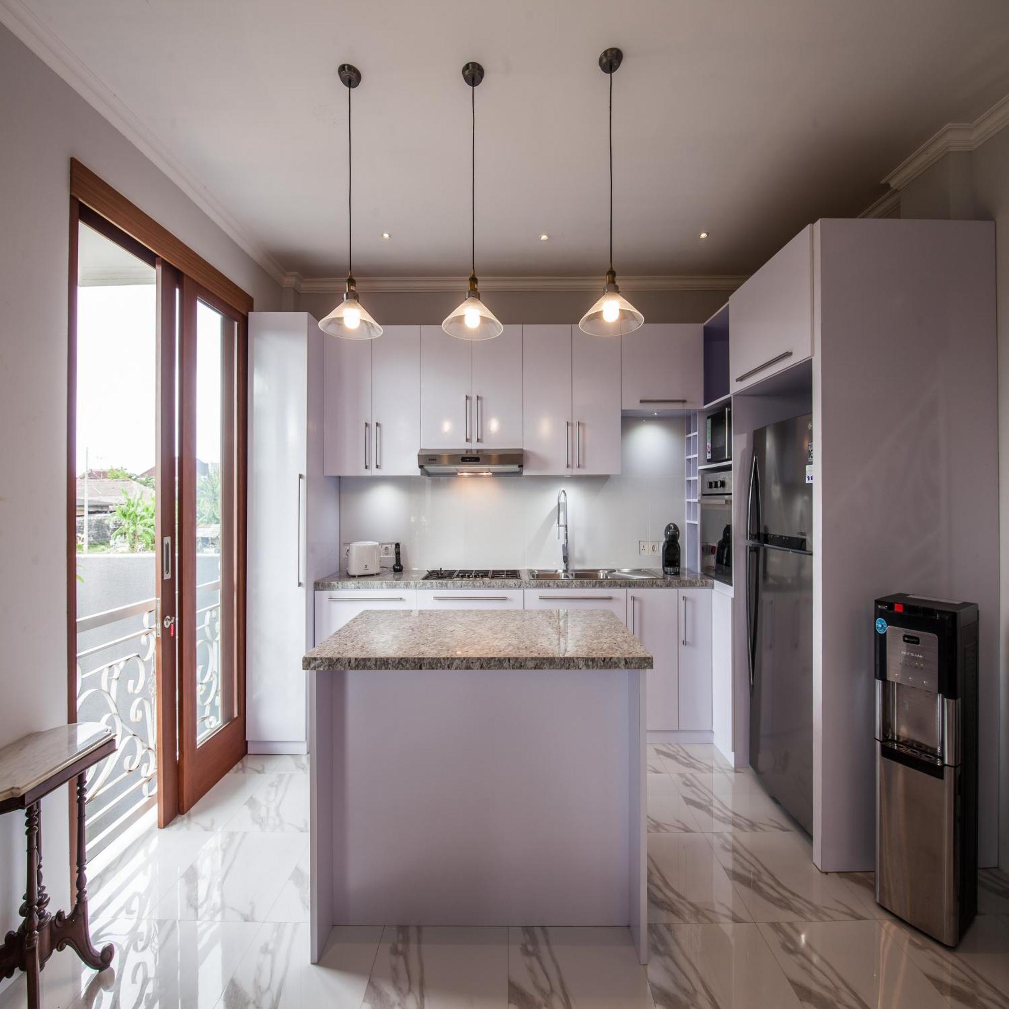 The Lavana Batavia Residence Umalas Семиняк Екстериор снимка