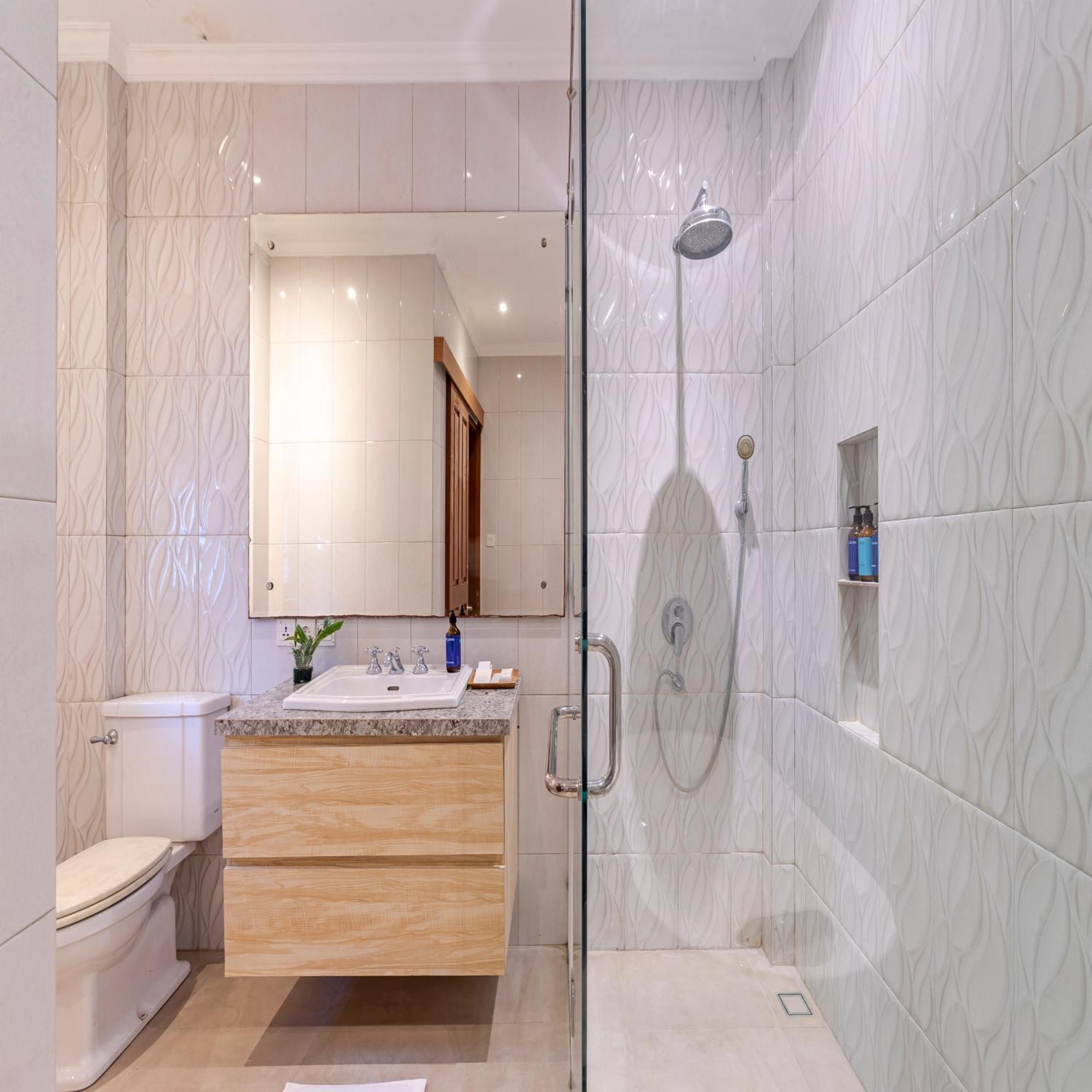 The Lavana Batavia Residence Umalas Семиняк Екстериор снимка
