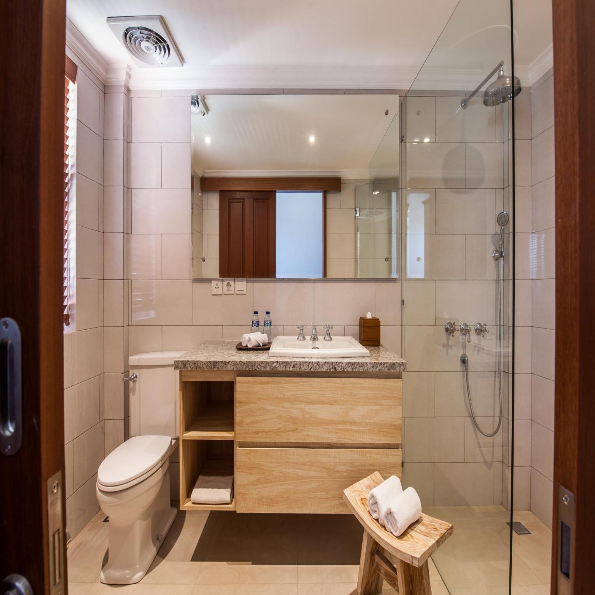 The Lavana Batavia Residence Umalas Семиняк Екстериор снимка
