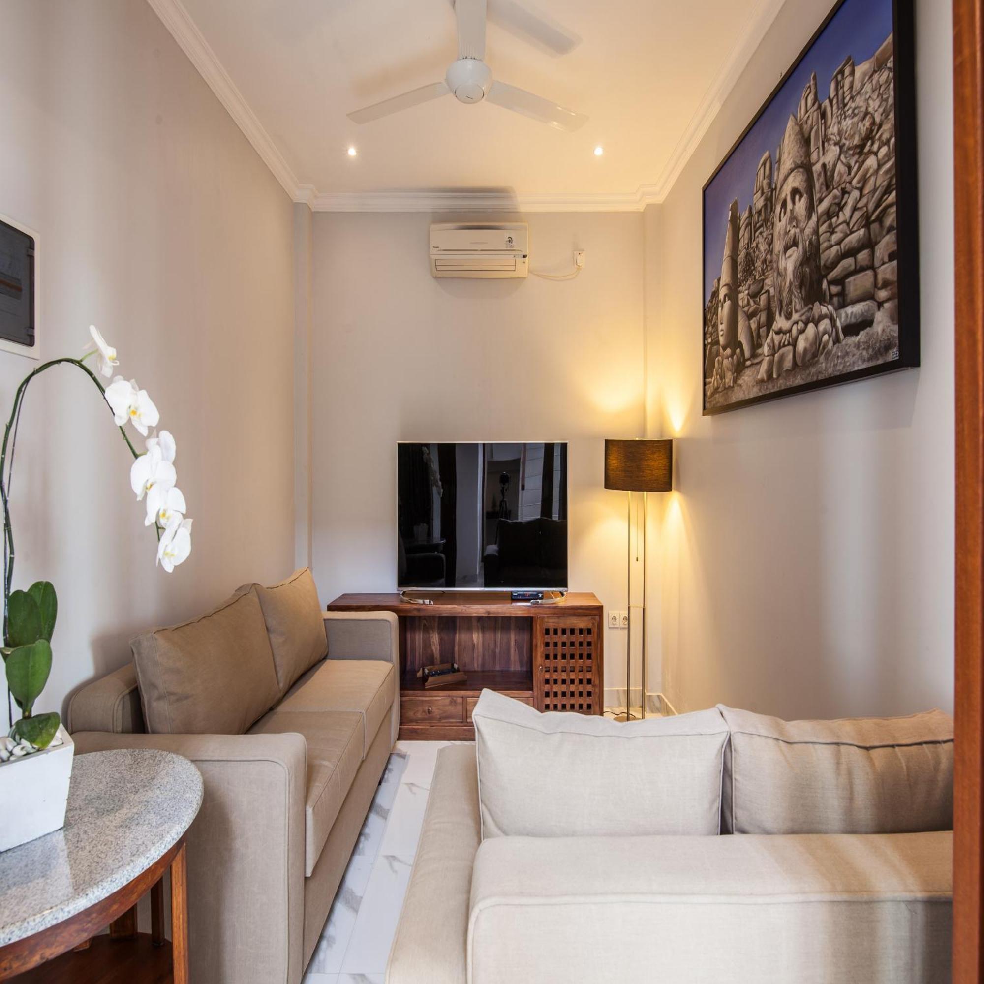 The Lavana Batavia Residence Umalas Семиняк Екстериор снимка